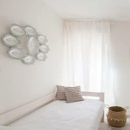 360 Apartment *